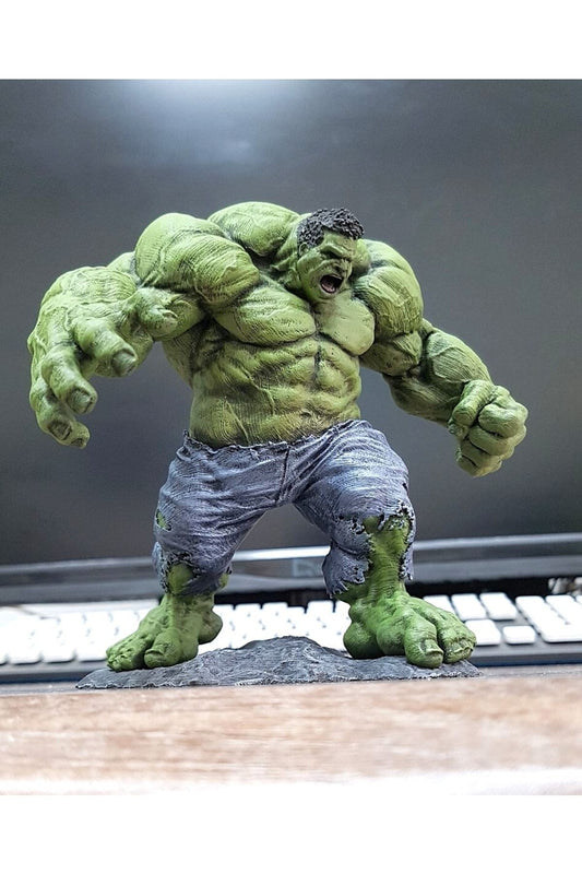 Magnificent Colossal Hulk Painted Figure 25 Cm (Giant Size)