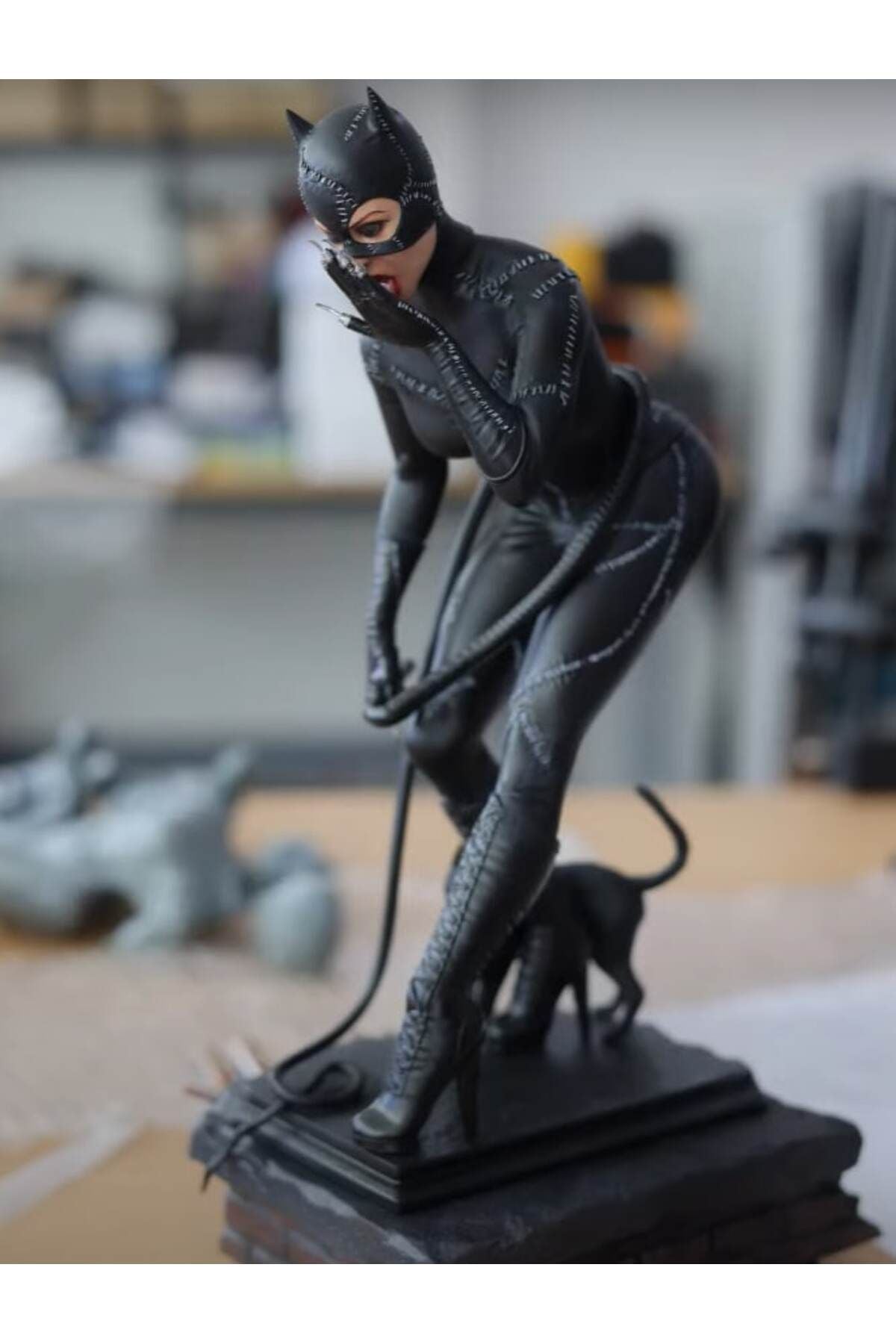 Batman Catwoman Figure Catwoman Painted Figure Large Size 20CM