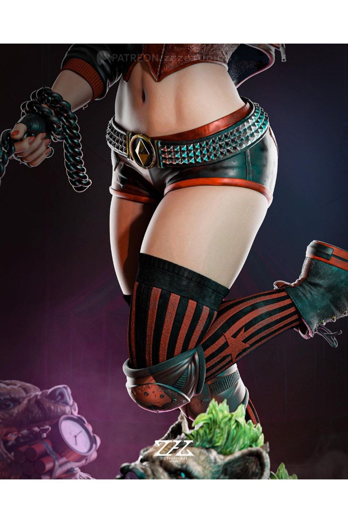 Harley Quinn Collectible Figure 3