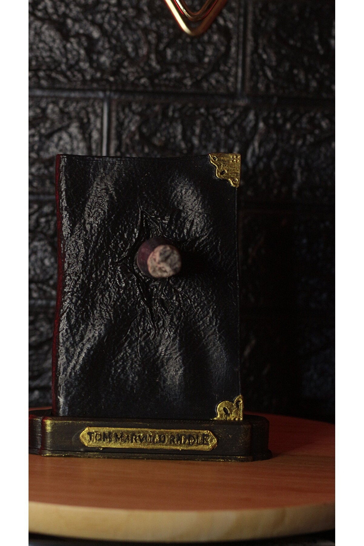 Harry Potter Tom Riddle Diary and Basilisk’s Tooth