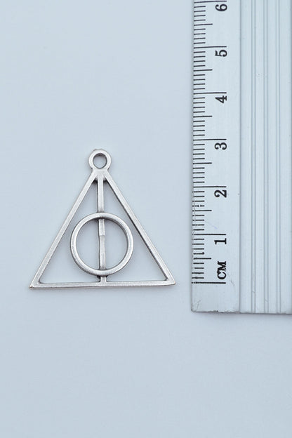 Harry Potter Deathly Hollows Design 2 Piece Necklace Set