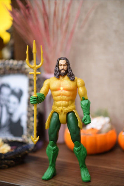 Aquaman Character Figure Toy with Sound 30cm