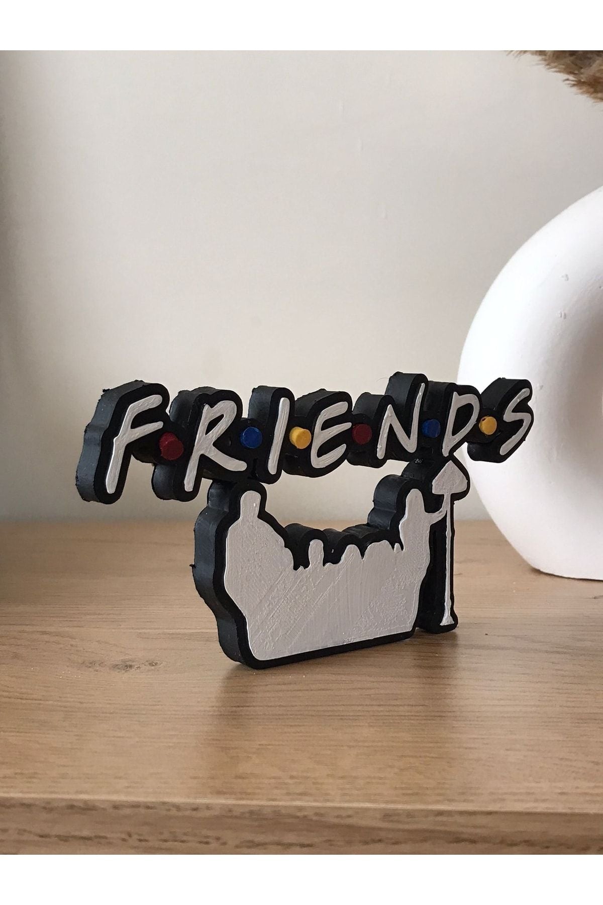 Friends Wall Or Table Decoration (7x15 Cm)